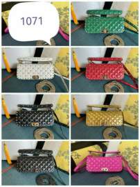 Picture of Valentino Handbags _SKUfw138986405fw